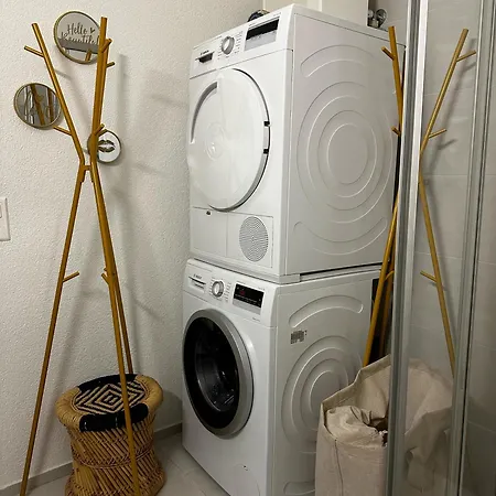 Luxus-massagepraxis Zum Uebernachten Mit Tiefgarage Apartment Luzern