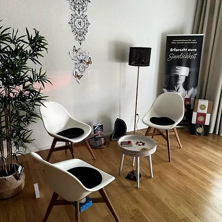 Luxus-massagepraxis Zum Uebernachten Mit Tiefgarage Lejlighed Luzern